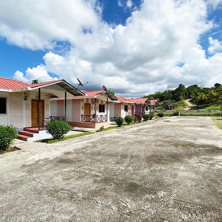 Oyo 90284 Kampung Stay Kilimu Ranau Exterior foto
