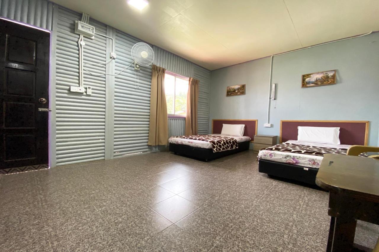 Oyo 90284 Kampung Stay Kilimu Ranau Exterior foto