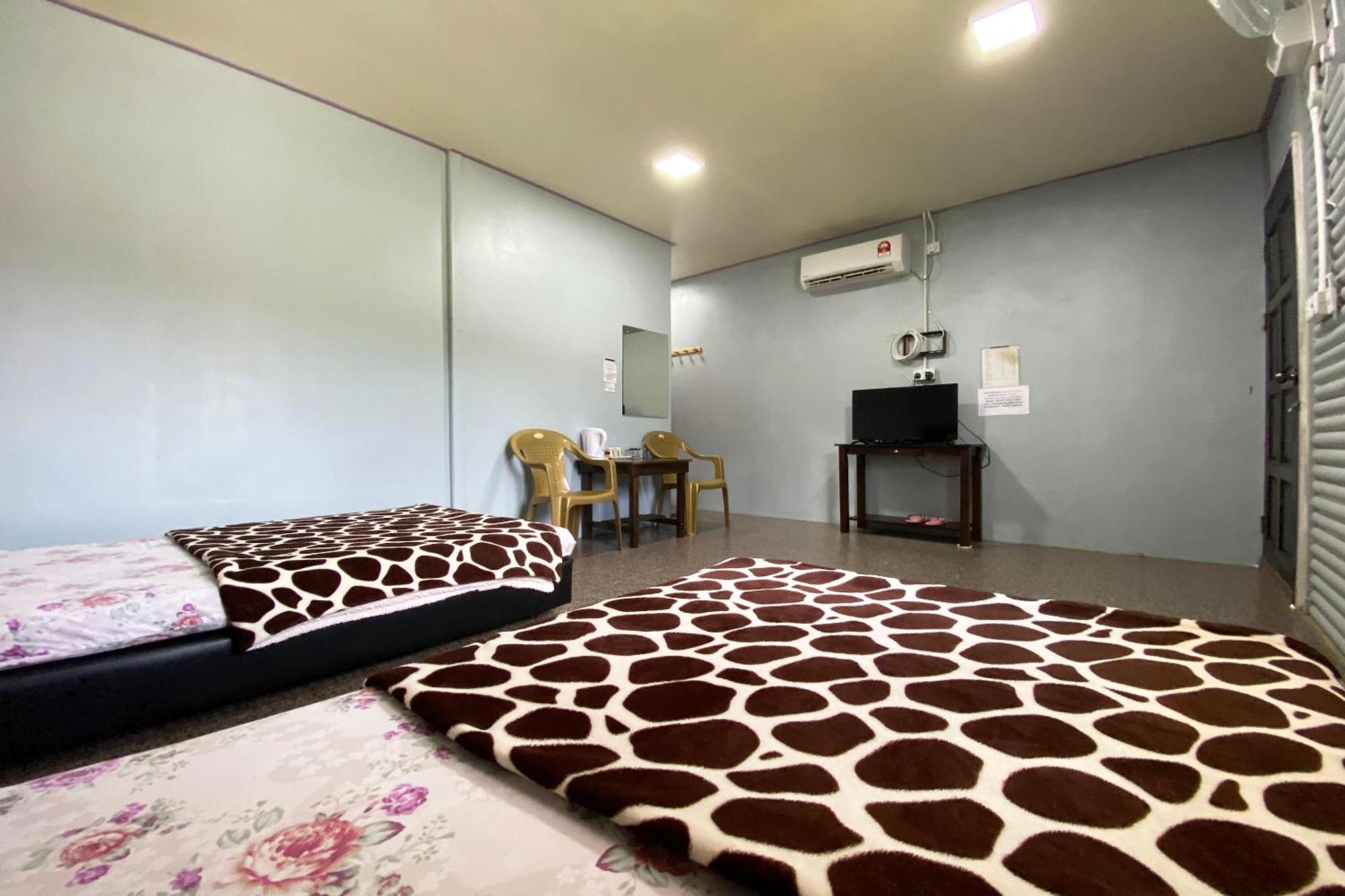 Oyo 90284 Kampung Stay Kilimu Ranau Exterior foto